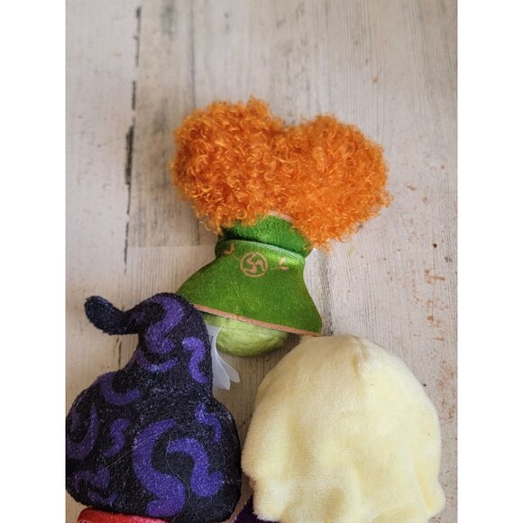 Hallmark itty bitty Hocus pocus sisters Halloween plush set decor - Picture 6 of 6
